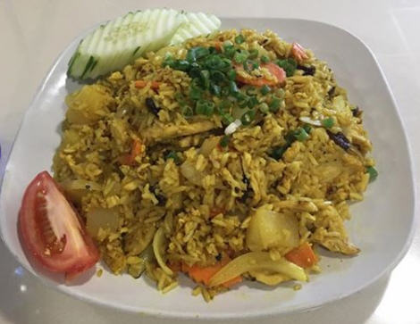 Order Pineapple Fried Rice (Vegetarian) food online from Thai Lily Cafe store, Houston on bringmethat.com