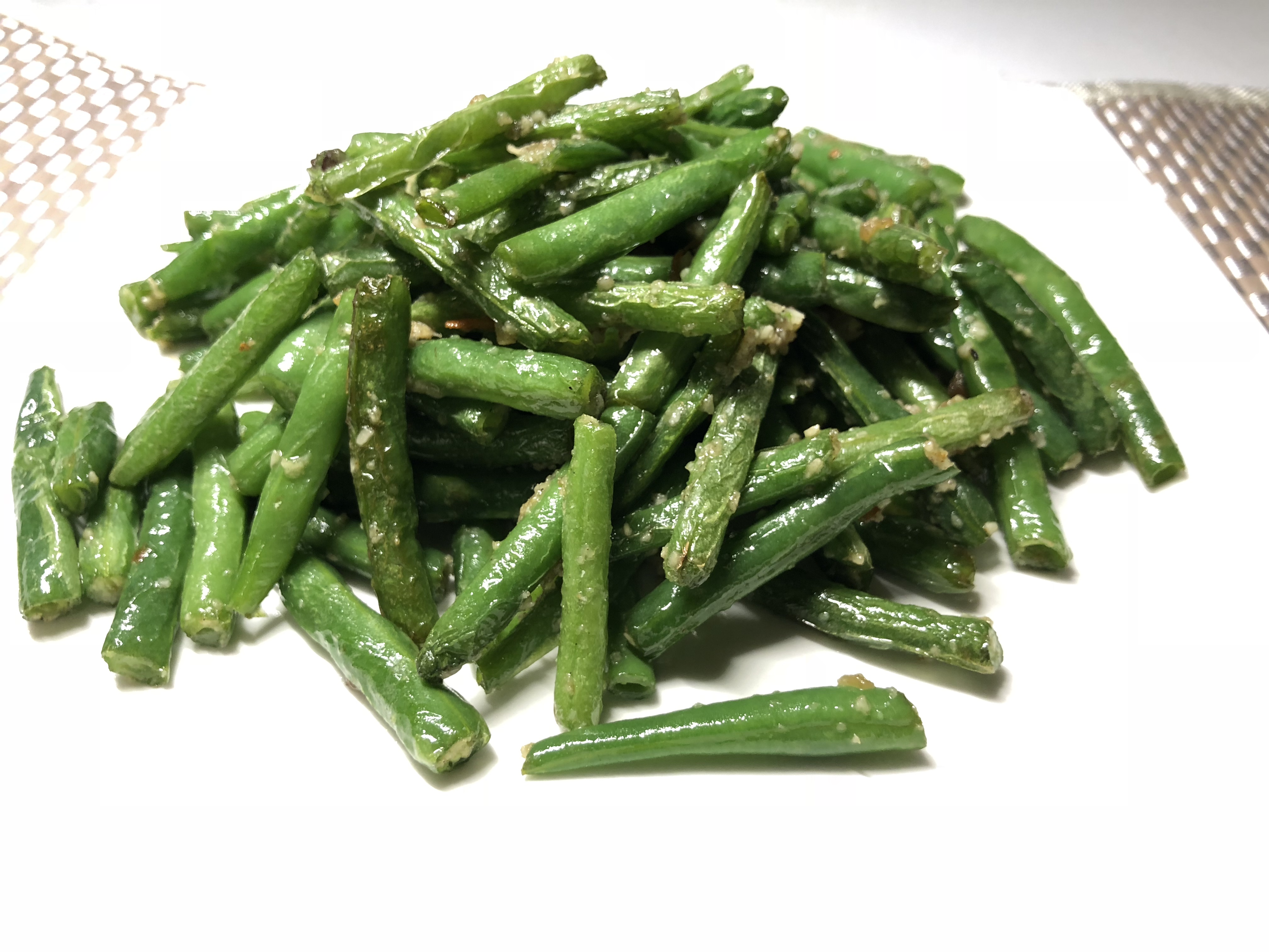 Order 5. Garlic String Bean Platel food online from Lucky Kitchen store, Eastvale on bringmethat.com