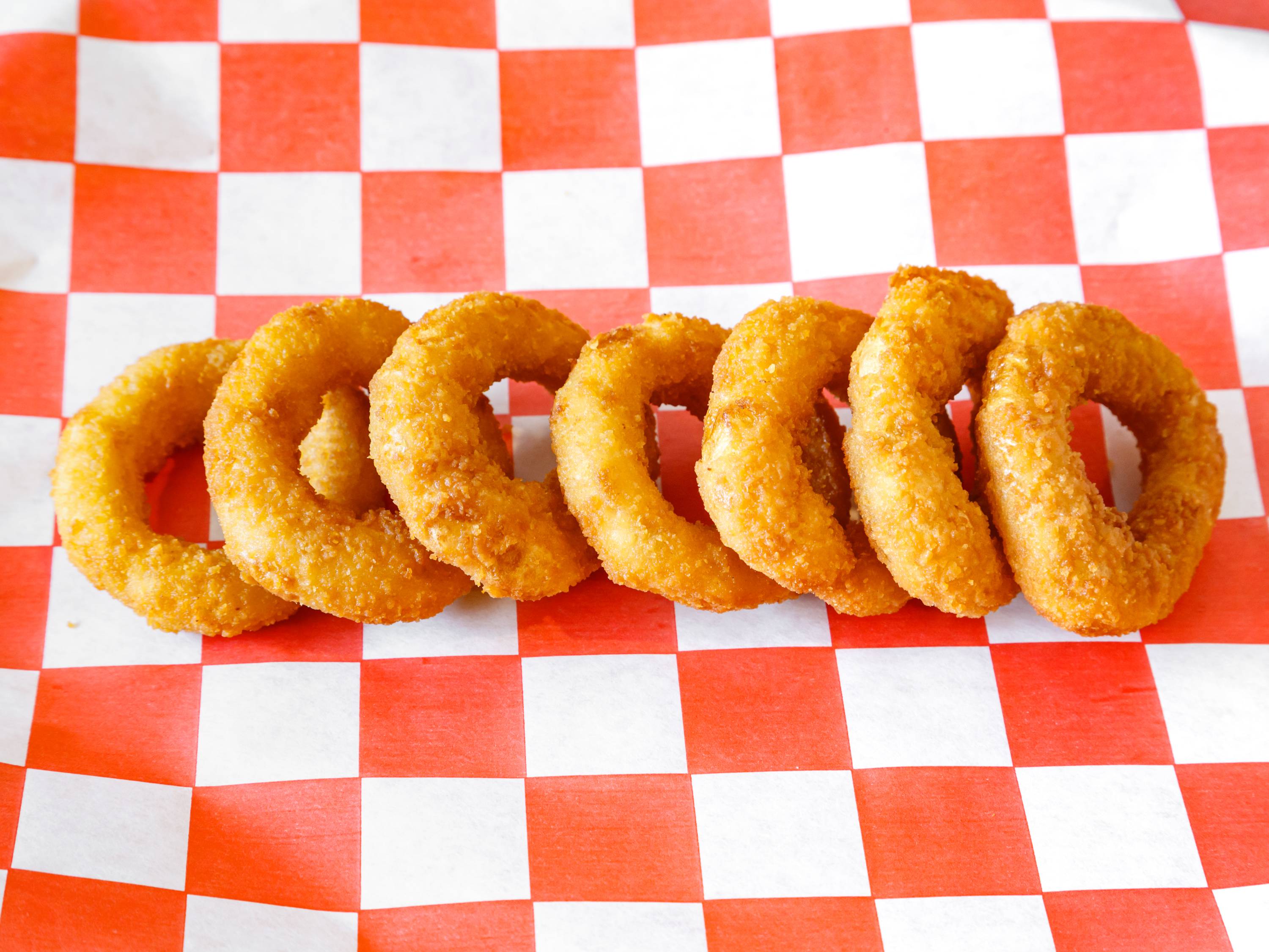 Order Onion Rings food online from Chick-N Grille store, Pittsburgh on bringmethat.com