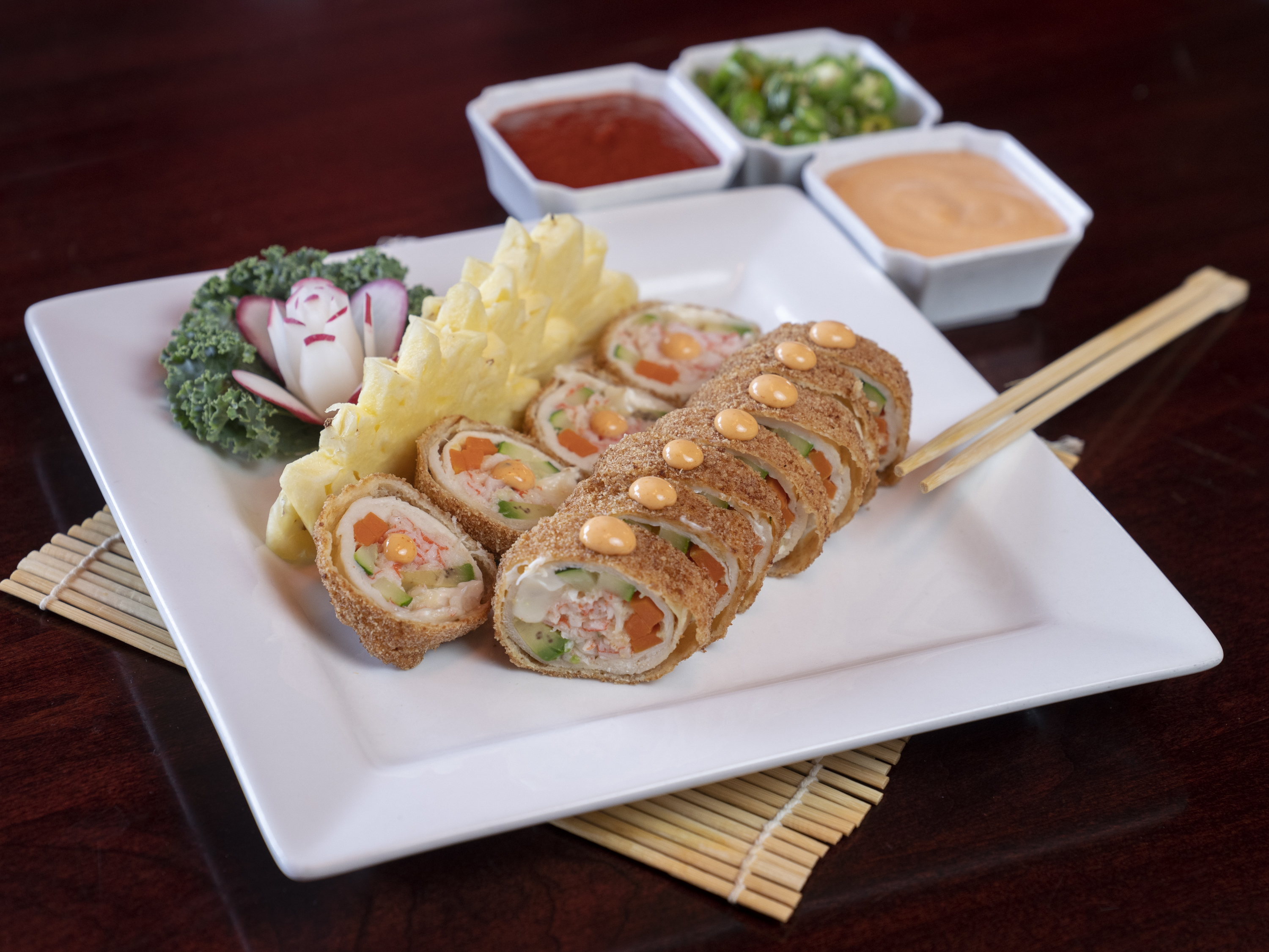 Order La Loca Roll food online from Fussion Sushi Bar store, Laredo on bringmethat.com