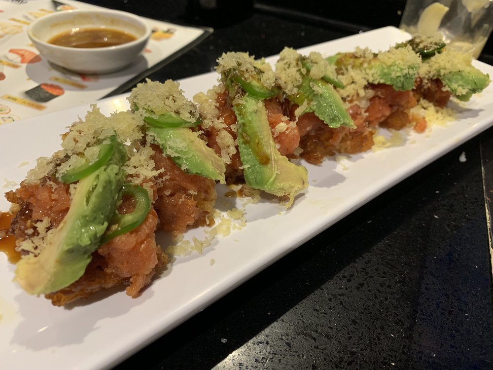 Order 10. Crispy Rice Spicy Tuna Roll food online from Sushi Town store, Costa Mesa on bringmethat.com