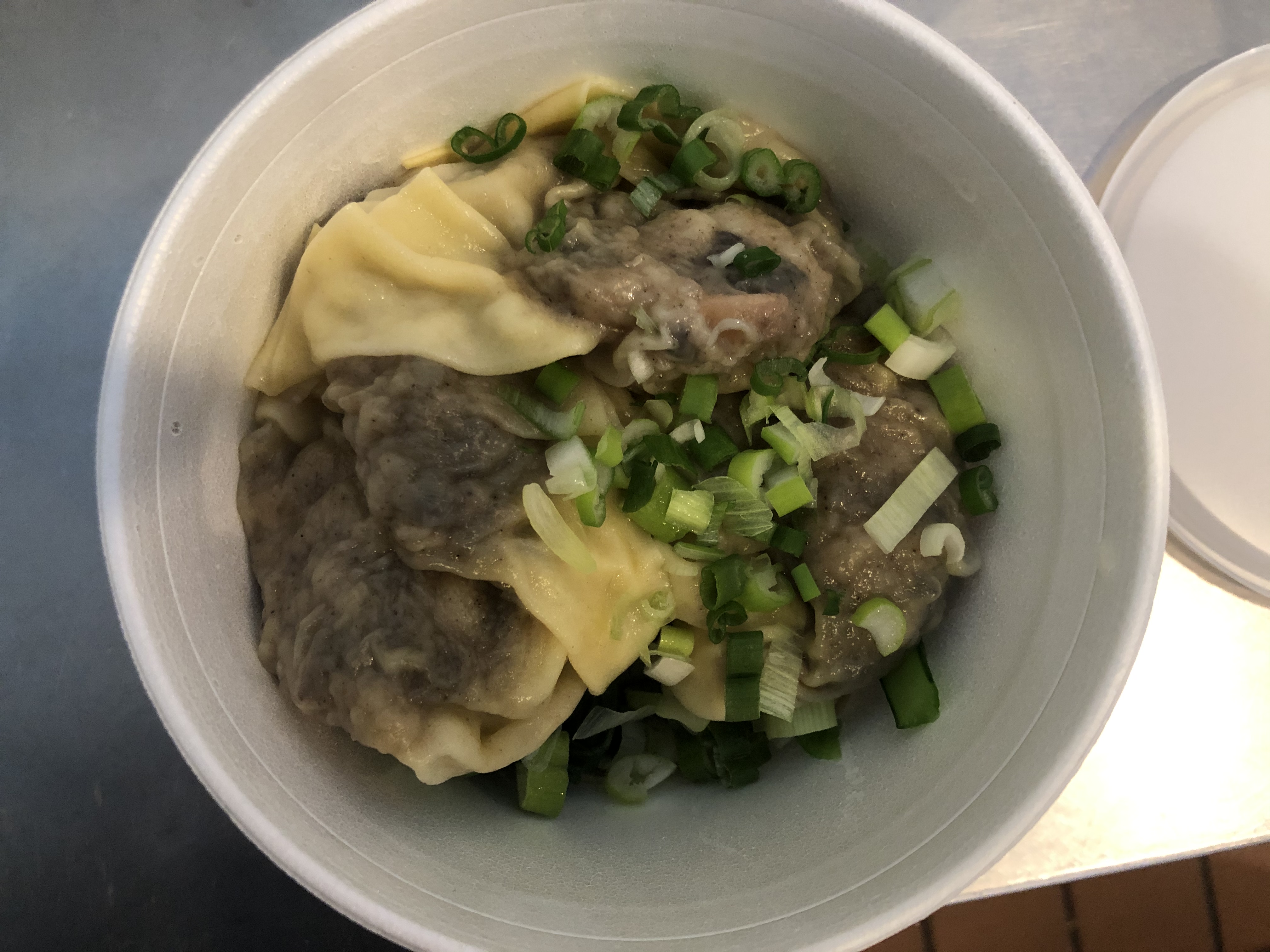 Order 27. Dumplings Noodles Soup水饺面 food online from E&J Yummy Kitchen store, Monterey Park on bringmethat.com