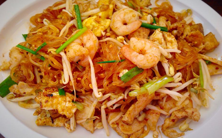 Order N2. Woon-Sen Pad Thai food online from Thai Hut store, Kings Mountain on bringmethat.com