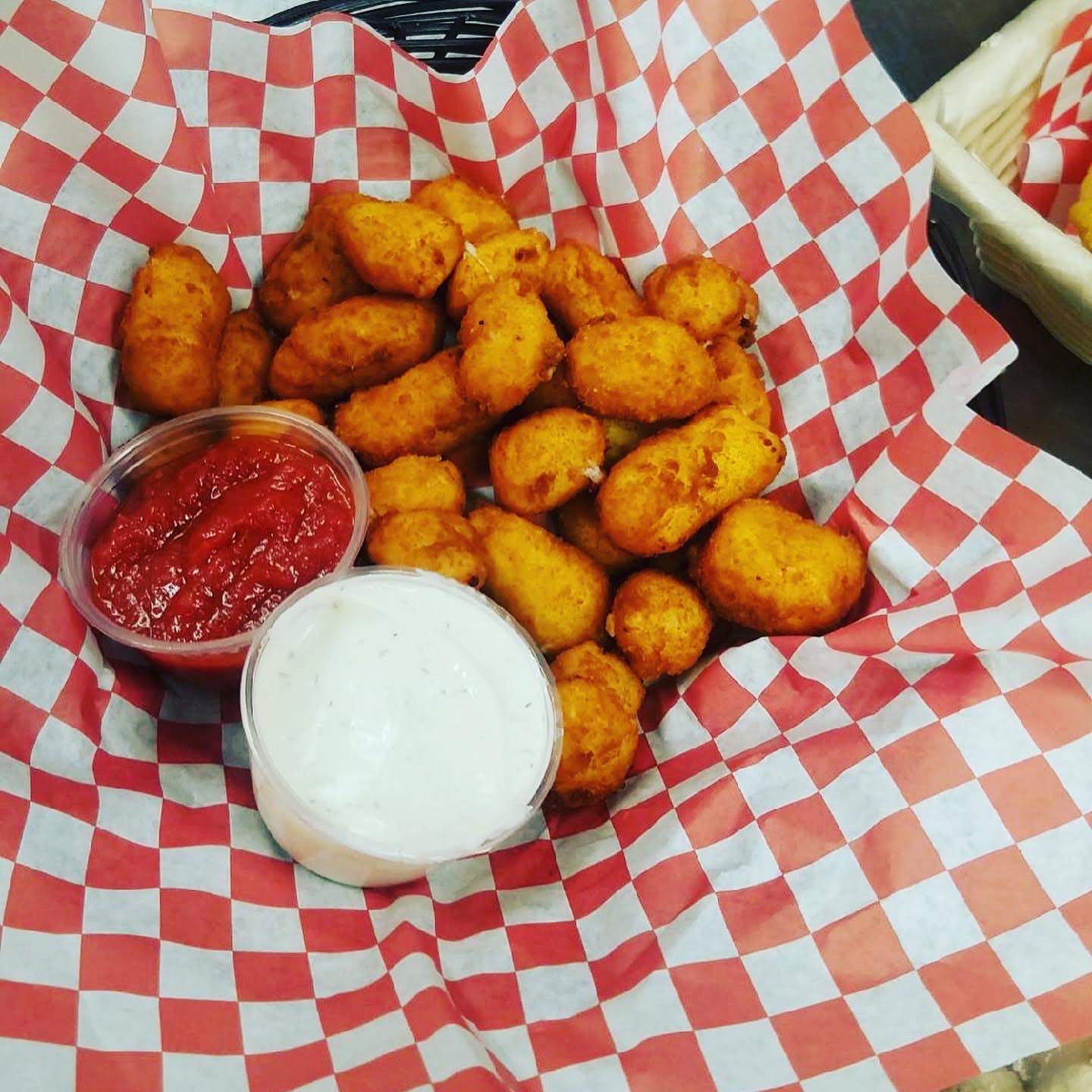 Order Wisconsin Cheese Curds food online from Derno's  store, Chicago on bringmethat.com