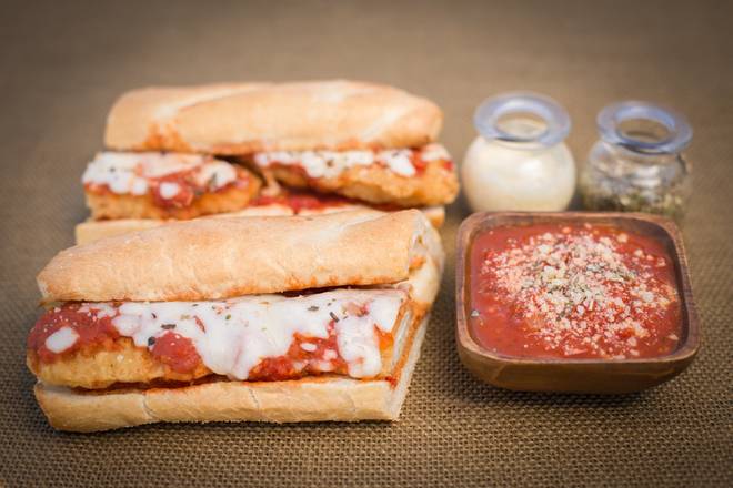Order Chicken Parmigiana Sub food online from Pizza Express store, Albany on bringmethat.com