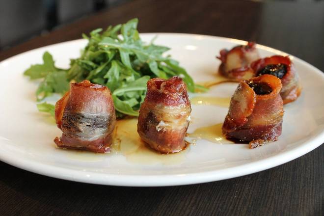 Order Bacon Wrapped Figs food online from Tony Cs Coal Fired Pizza store, Bee Cave on bringmethat.com