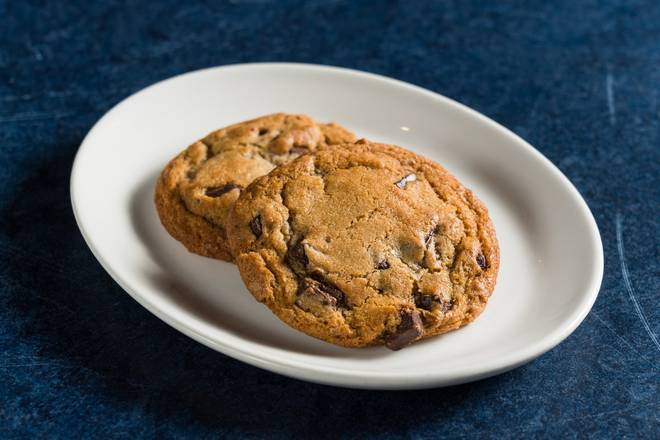 Order Chocolate Chunk Cookies food online from Blue Smoke store, New York on bringmethat.com