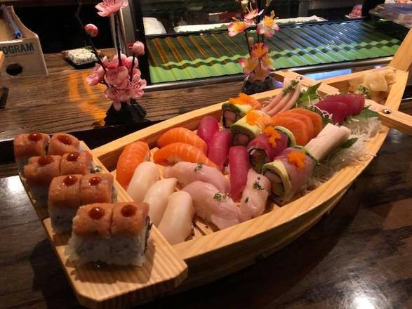 Order Sakura Love Boat for 2 food online from Sakura Japanese Steak House store, Grand Forks on bringmethat.com