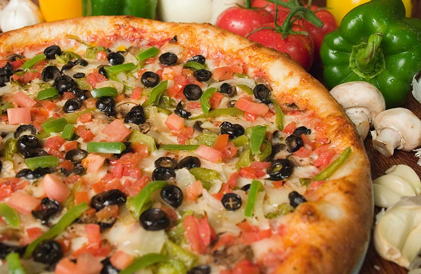 Order Rosalie's Vegetarian Pie - 14" food online from NYPD Pizza store, Orlando on bringmethat.com