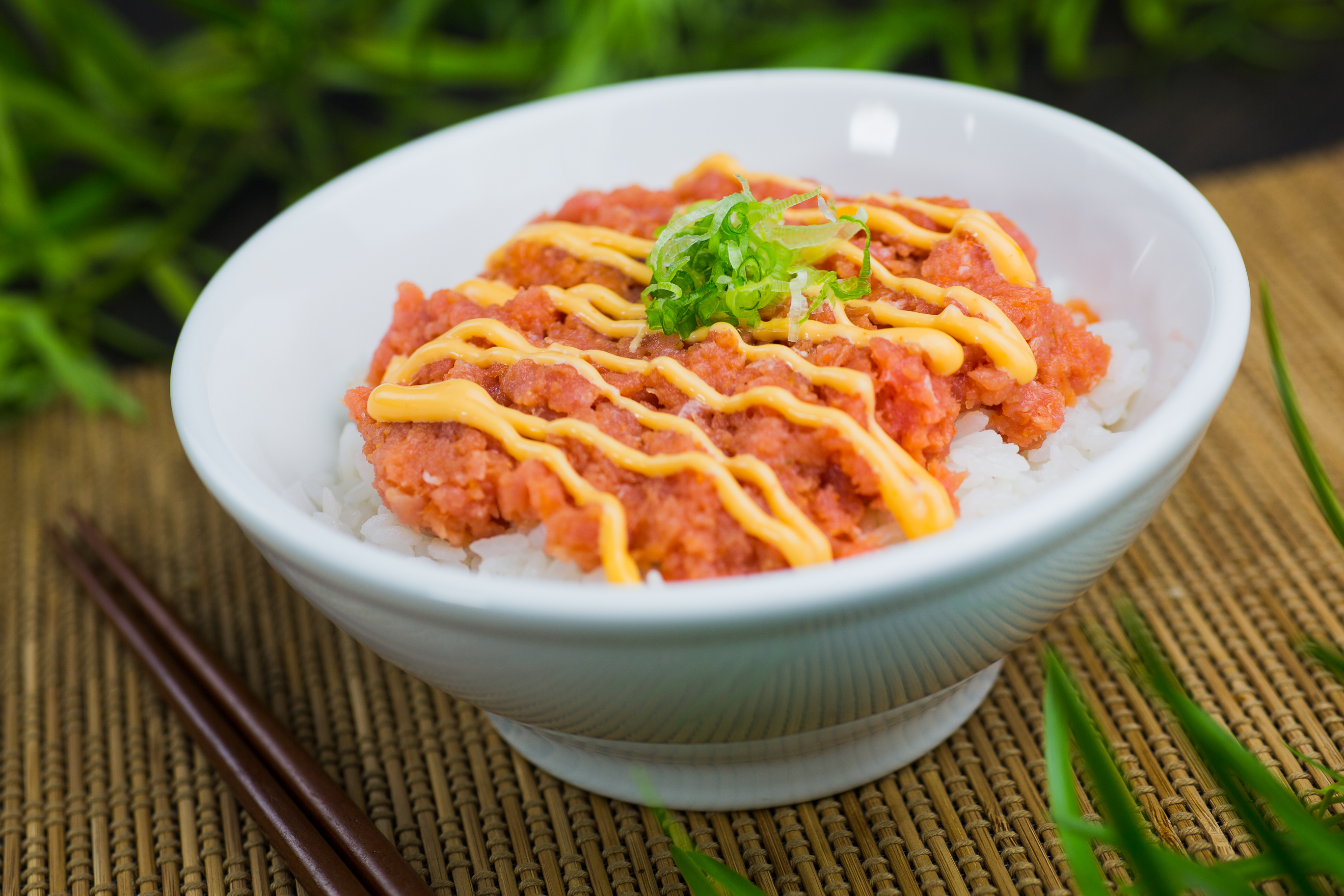 Order Spicy Tuna Bowl food online from Shin store, Long Beach on bringmethat.com