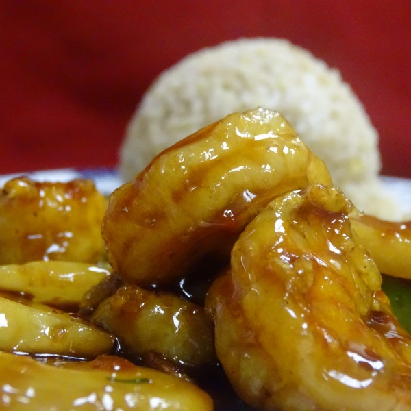 Order SH8. Mango Shrimp in Garlic Sauce food online from QQ Star China Cafe store, Friendswood on bringmethat.com