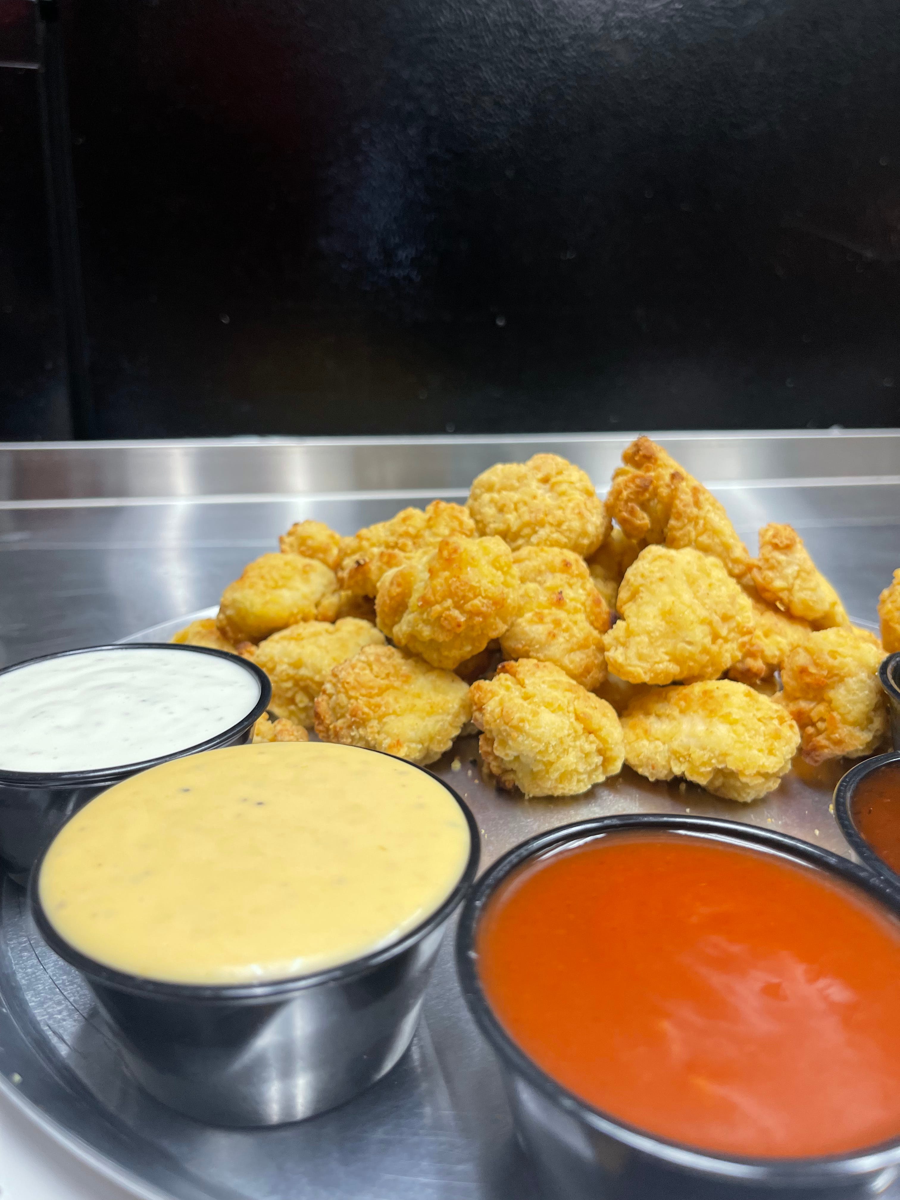 Order Chicken Chunks - Small Tray food online from Columbia City Pizza store, Columbia City on bringmethat.com