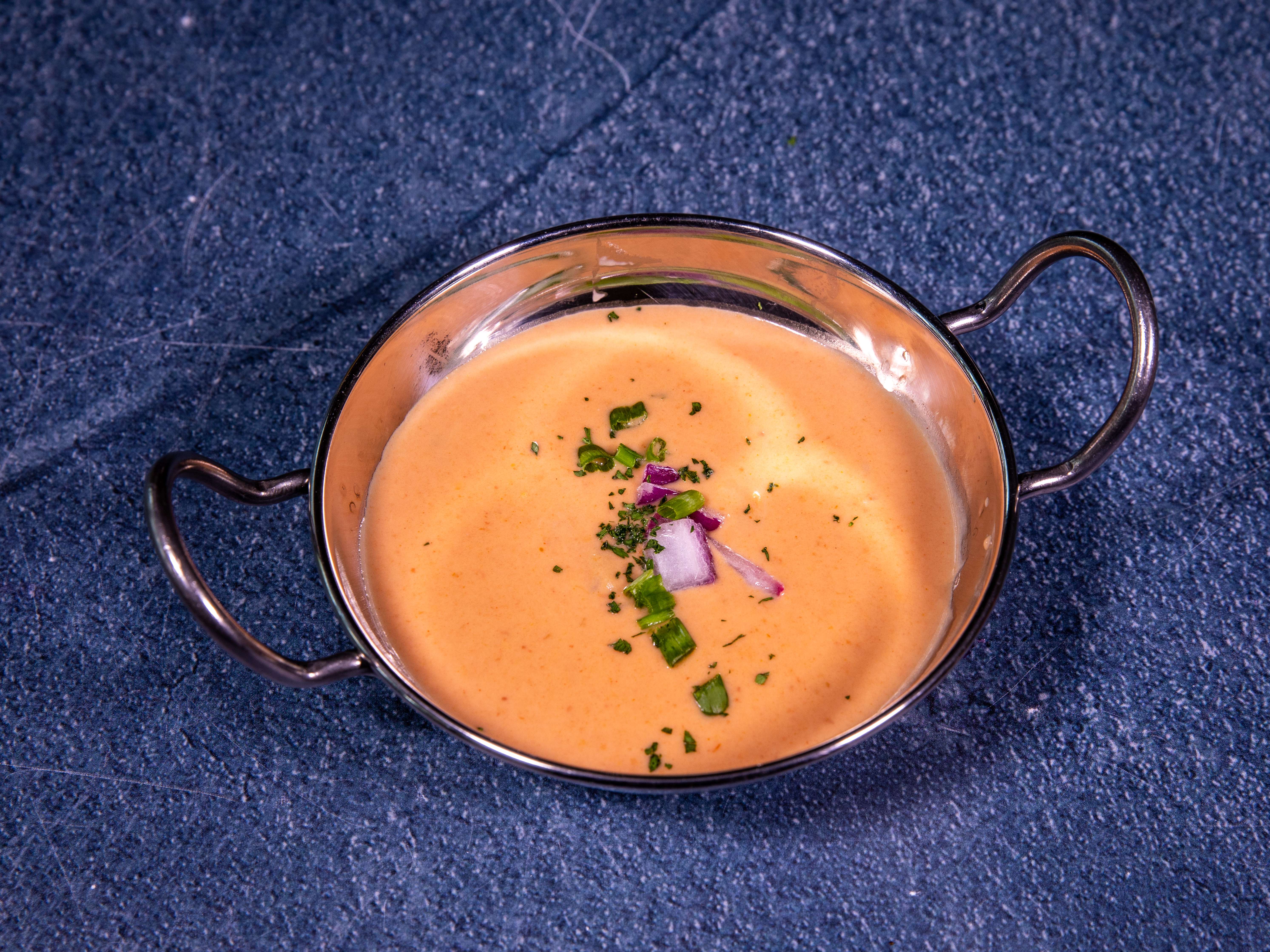 Order Lobster Bisque Lunch food online from Cappuccino store, Richardson on bringmethat.com