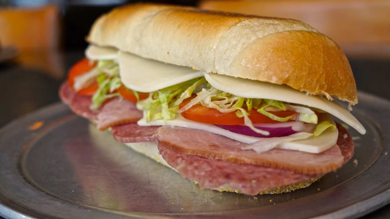 Order Rome's Submarine Sandwich food online from Romes Pizza store, Helotes on bringmethat.com