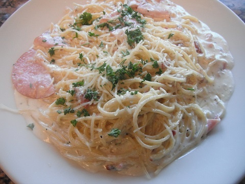 Order Spaghetti a la Carbonara food online from Zorbas Pizza store, Millbrae on bringmethat.com