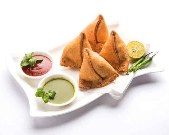 Order Spicy Crispy Samosa food online from Curry Curry Curry store, Milpitas on bringmethat.com