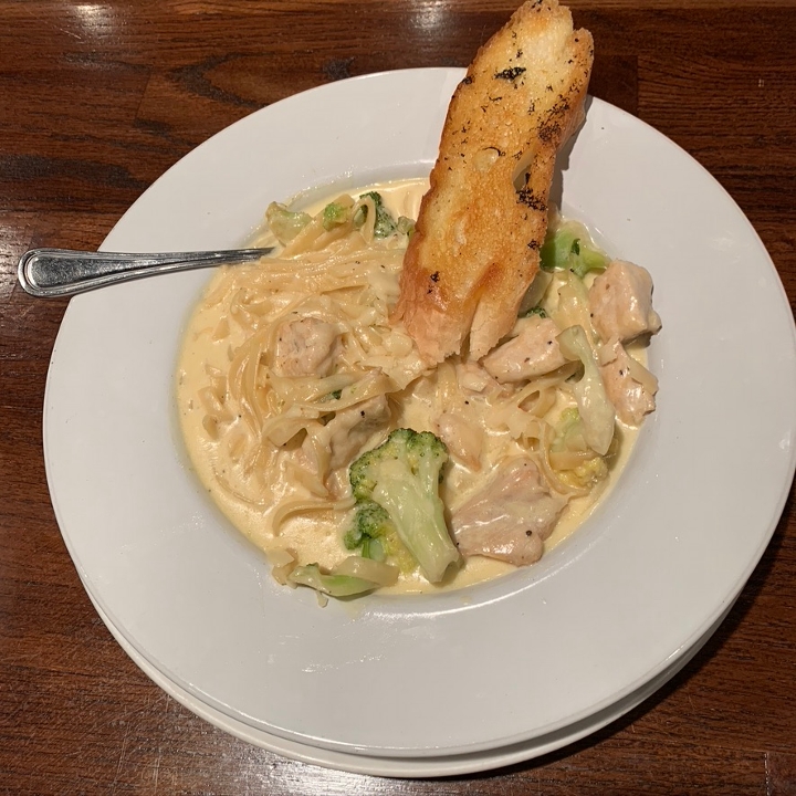 Order Chicken & Broccoli Alfredo food online from The Cove Tavern City Center store, Newport News on bringmethat.com