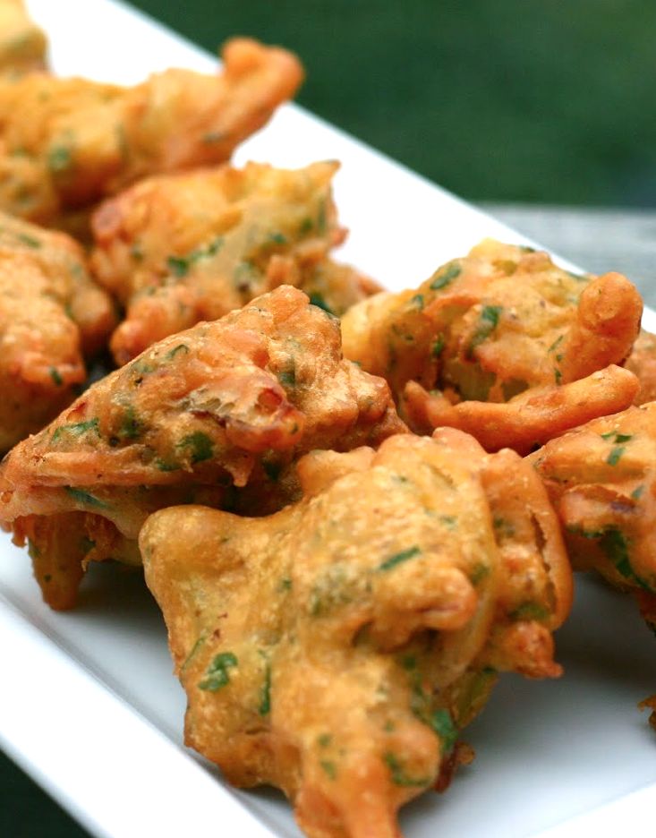 Order Onion and Spinach Pakora food online from Asian Kabab & Grill store, Manchester on bringmethat.com