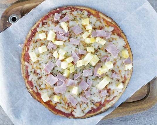 Order Hawaiian Pizza food online from Dlite Bistro & Bakery store, Key Biscayne on bringmethat.com
