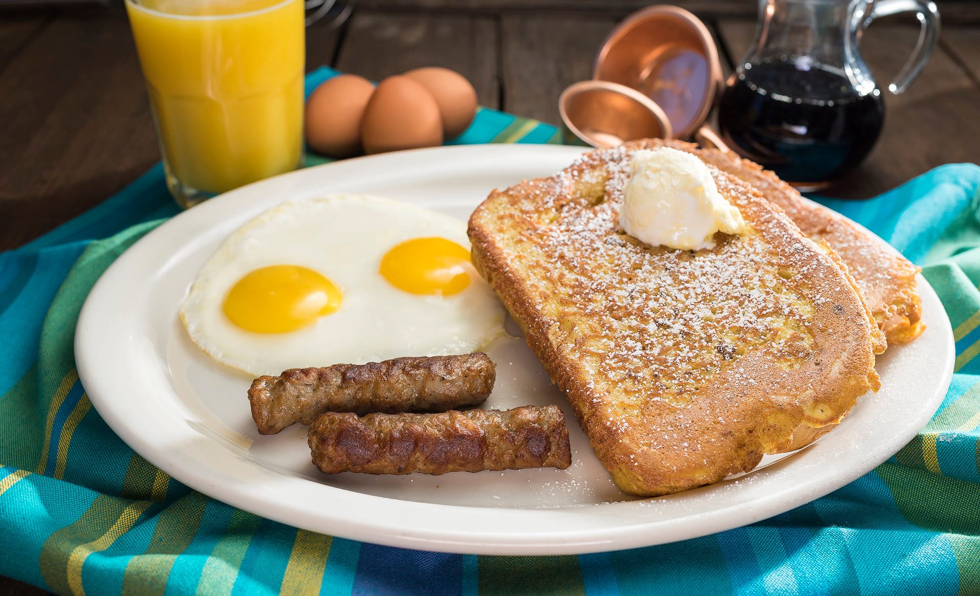 Order French Toast Combo food online from Perko Cafe Grill store, Modesto on bringmethat.com