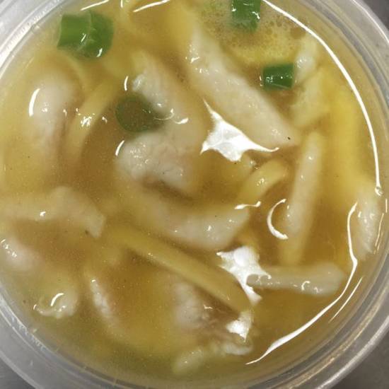 Order Chicken Noodle Soup food online from China King store, St. Louis on bringmethat.com