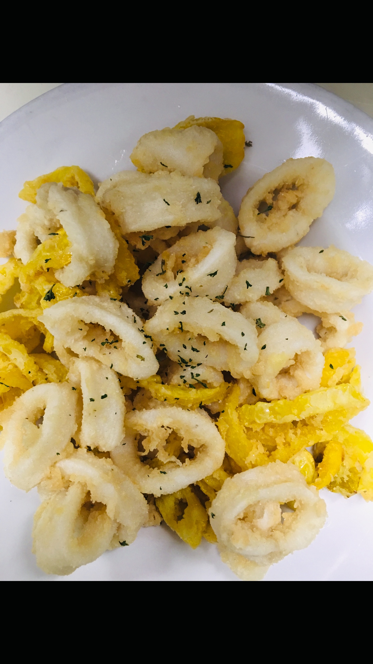 Order Calamari Fritto food online from Rocco Italian Grill store, Wilmington on bringmethat.com