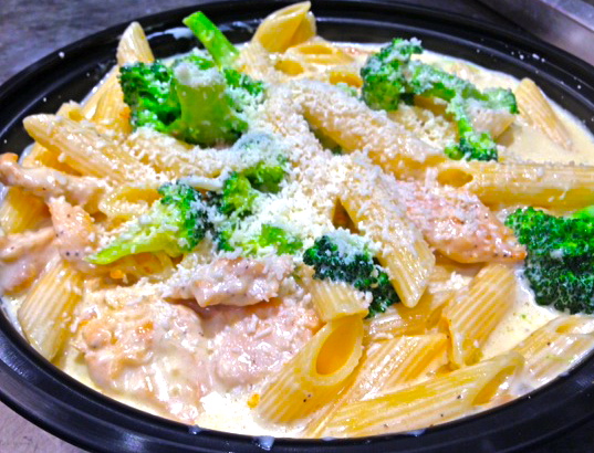 Order Ziti with Chicken and Broccoli Alfredo food online from Bob'S Italian Foods store, Medford on bringmethat.com