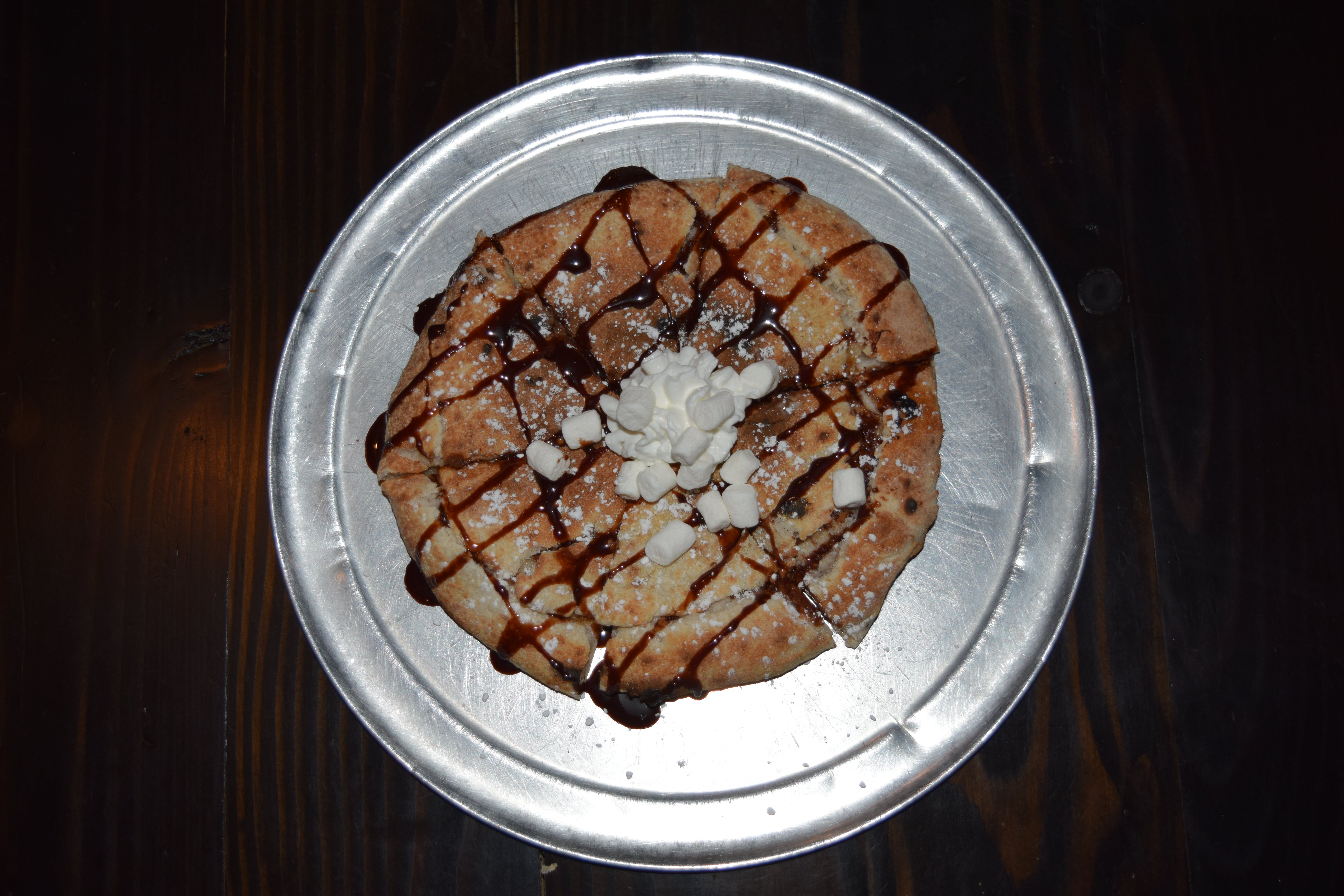 Order S'Mores Pizza - 12'' food online from Half Pint Taproom & Restoration Hall store, Wichita Falls on bringmethat.com
