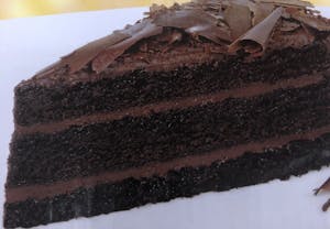 Order Chocolate Cake food online from Venice Pizzeria & Restaurant store, Bronx on bringmethat.com