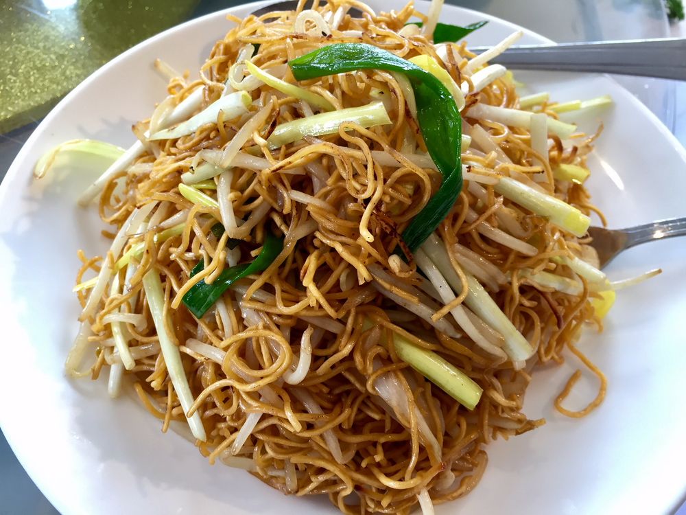 Order Soy Sauce Chow Mein food online from Won Kok Restaurant store, San Francisco on bringmethat.com