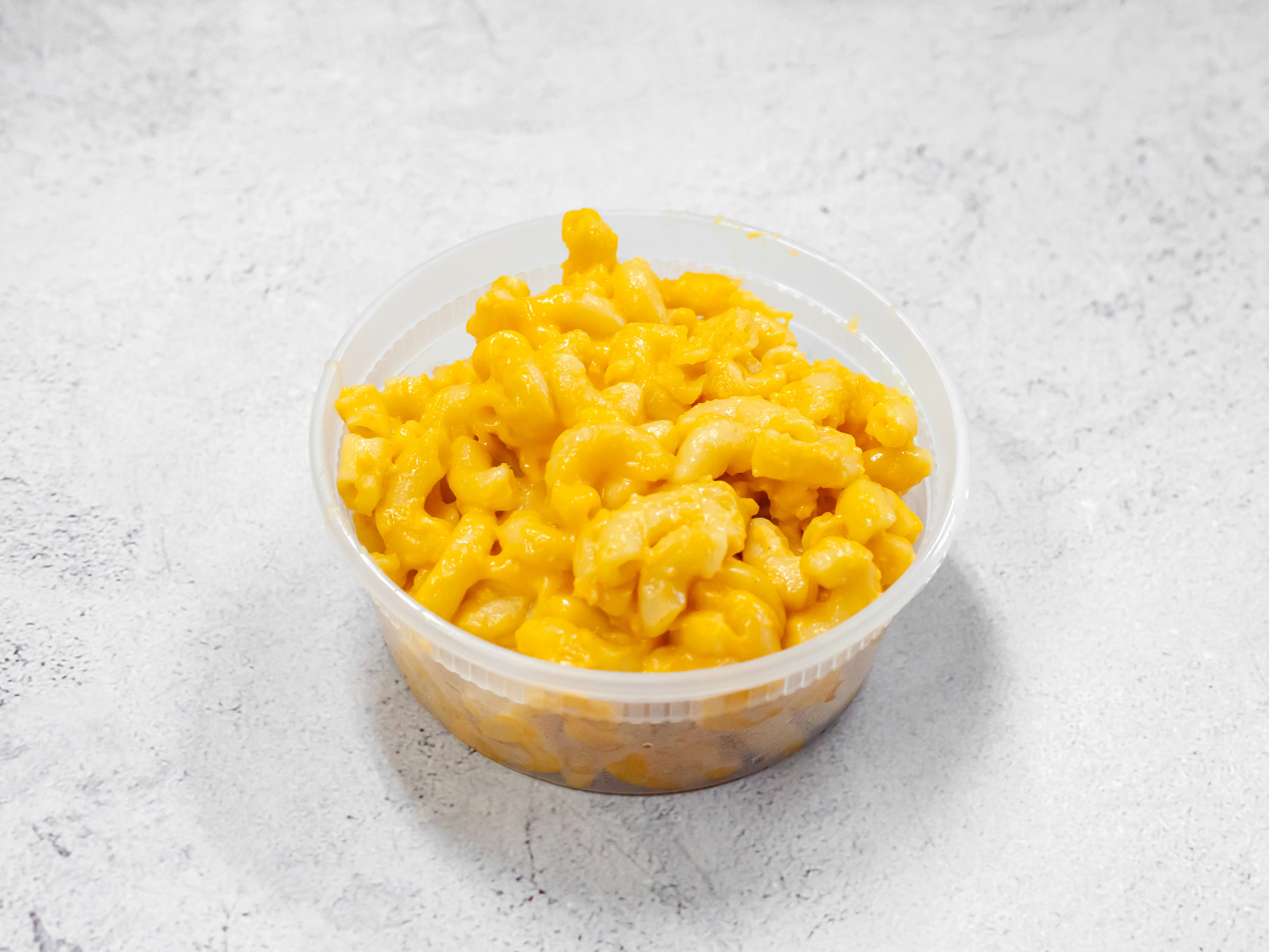 Order Mac and Cheese food online from AHKIIS SOULFOOD store, Atlantic City on bringmethat.com