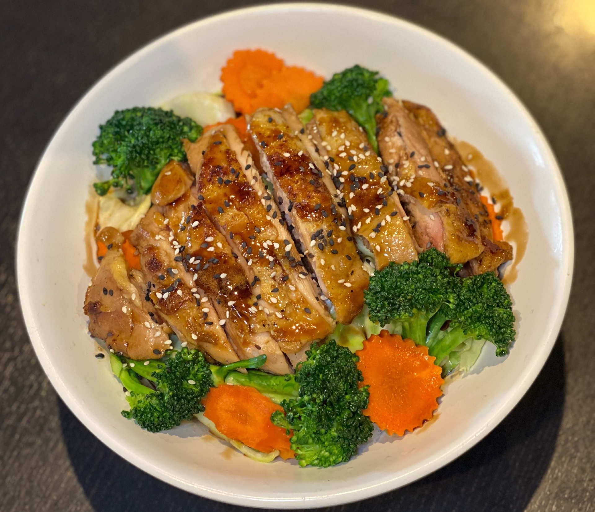 Order Chicken Teriyaki Bowl food online from Kin-Sa Japanese Cuisine store, Woodland Hills on bringmethat.com