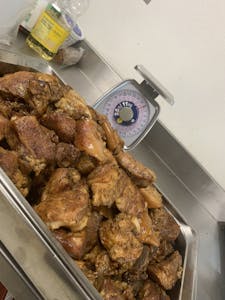 Order Carnitas x Libra food online from Que Tal Pollo store, Independence on bringmethat.com