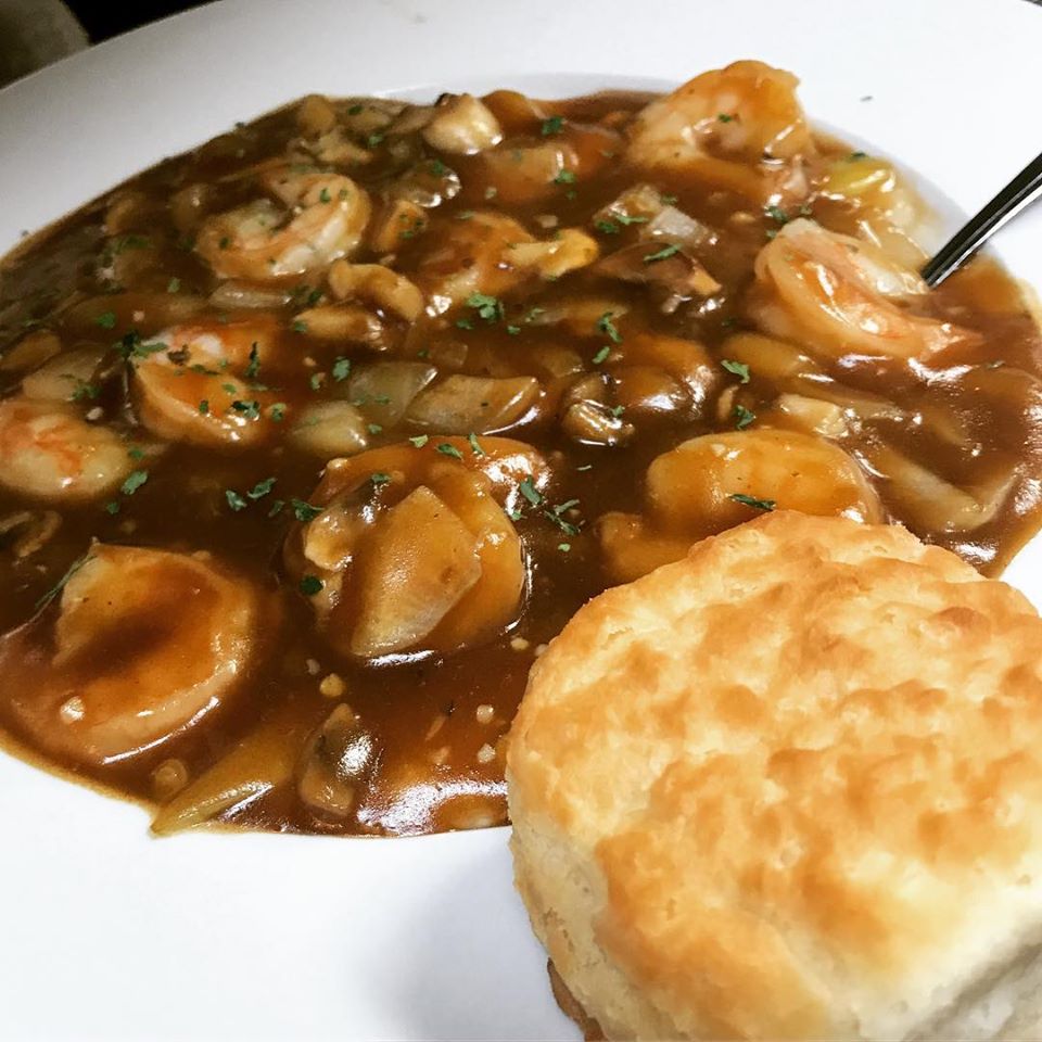 Order Shrimp and Grits food online from Kiki Chicken And Waffles store, Columbia on bringmethat.com