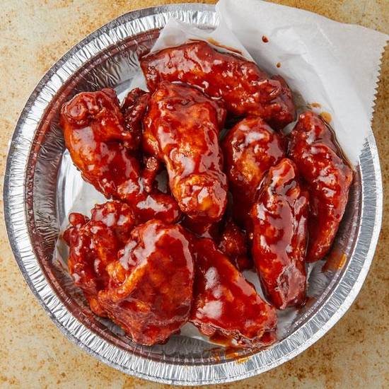 Order BBQ Wings food online from Naz's Halal Food To Go store, Brentwood on bringmethat.com