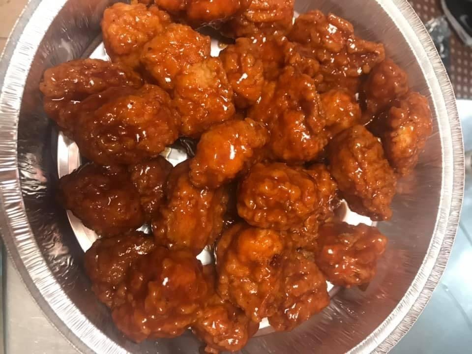 Order Boneless Wings - 12 Pieces food online from Affamato Pizza & Italian Restaurant store, Norristown on bringmethat.com