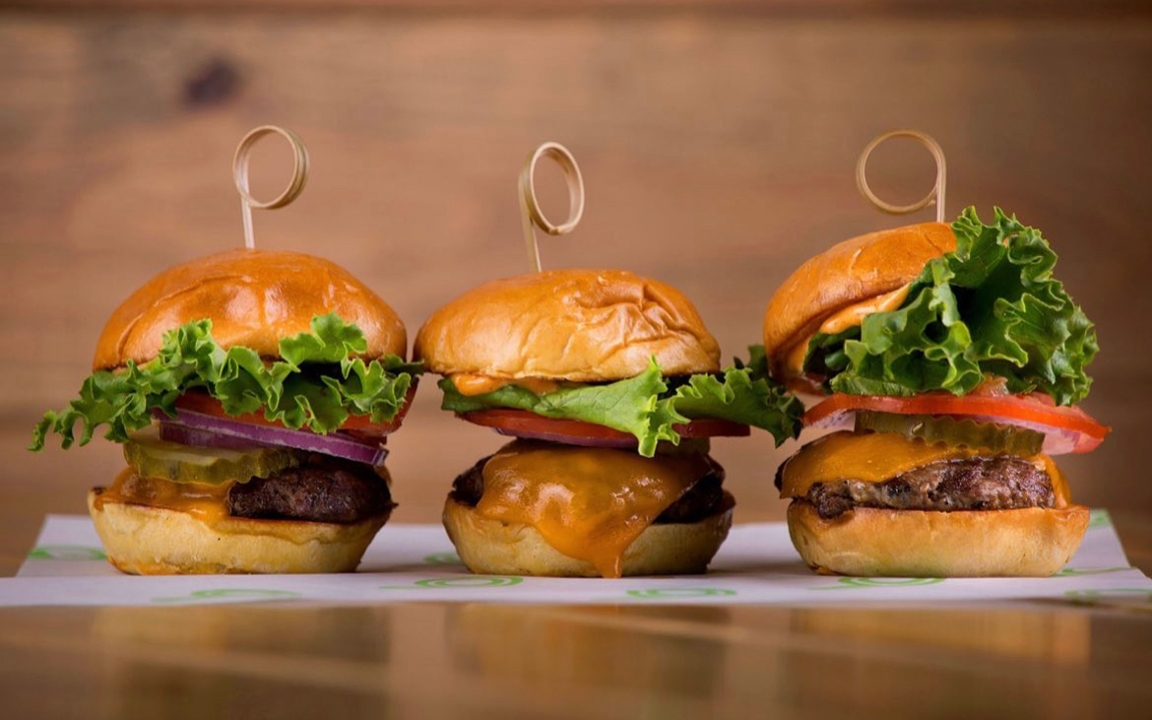 Order Mini Burger food online from Busy Burger store, Chicago on bringmethat.com