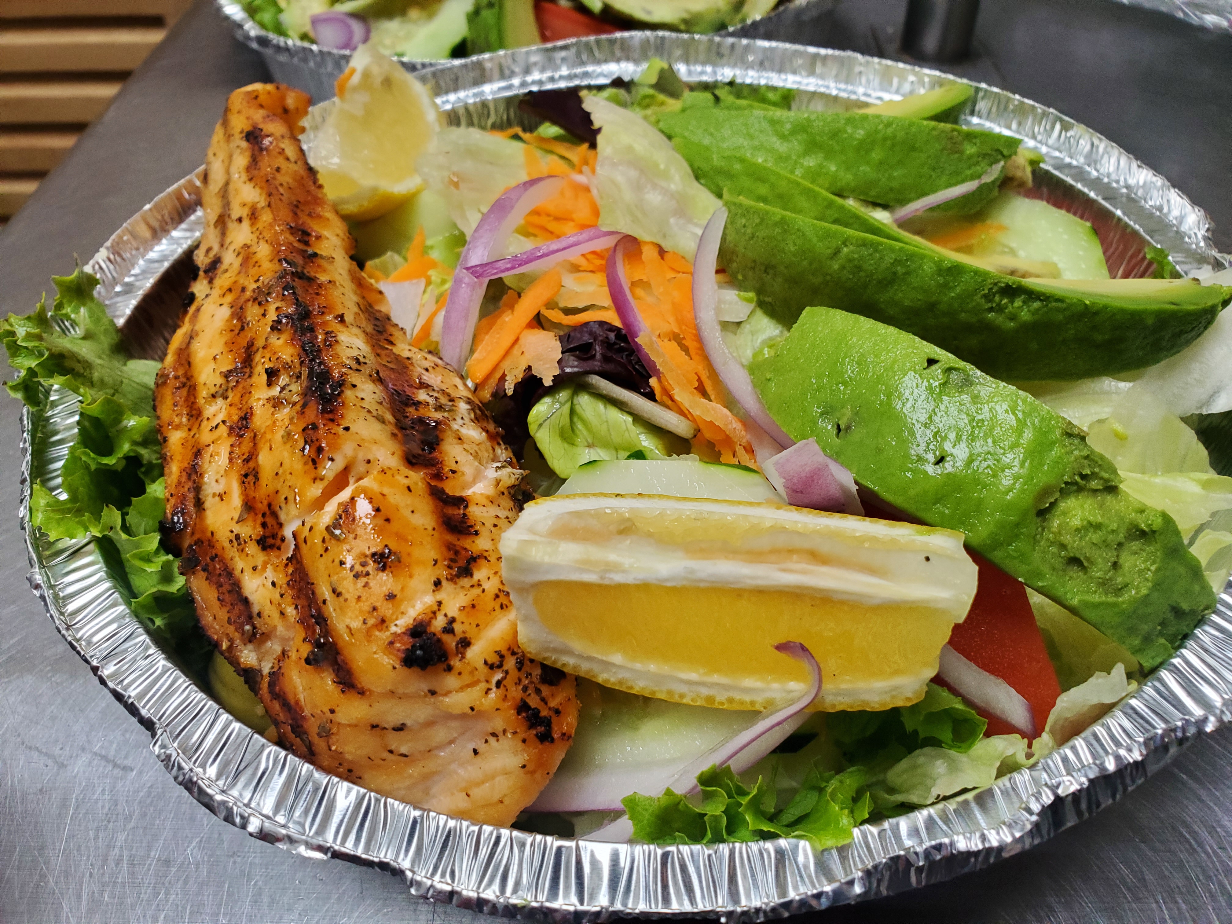 Order Grilled salmon and Avocado 陋salad  food online from Calabria Pizza store, Shrub Oak on bringmethat.com