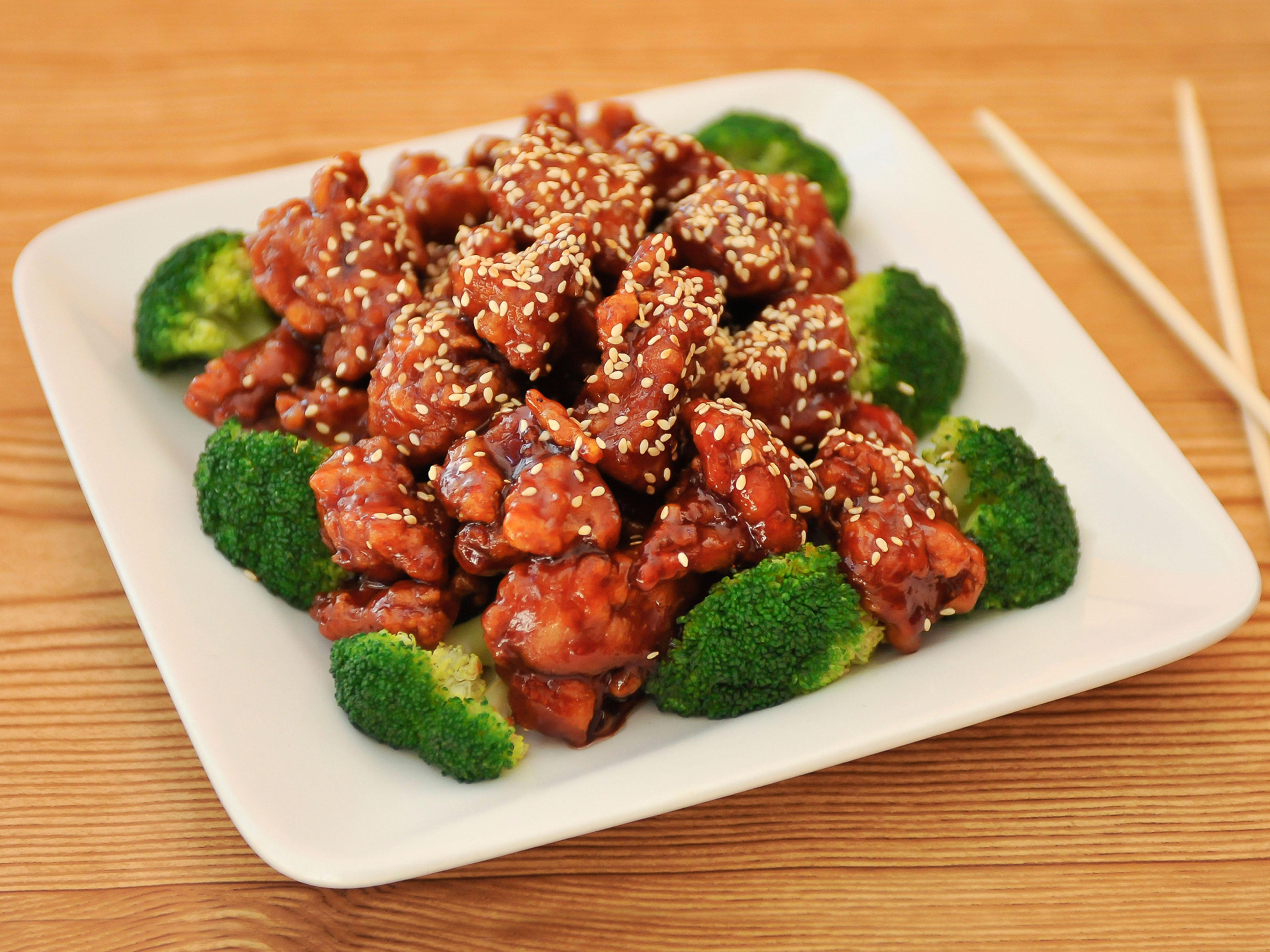 Order C1. Quart of Sesame Chicken food online from Golden Chinese Wok store, Lilburn on bringmethat.com