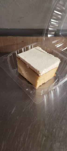 Order Tres leches cake food online from El Paisa Happy Chicken store, Newark on bringmethat.com