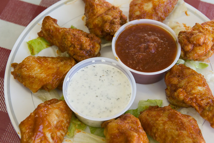Order Wings food online from Guido's Pizza and Pasta store, Winnetka on bringmethat.com