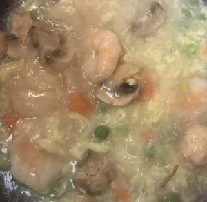 Order 89. Shrimp with Lobster Sauce 虾龙糊 food online from Moon Wok store, Lenexa on bringmethat.com