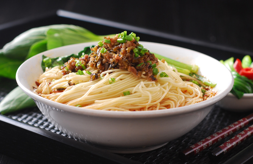 Order Szechuan Dandan Noodle  food online from Northern Cafe store, Temple City on bringmethat.com