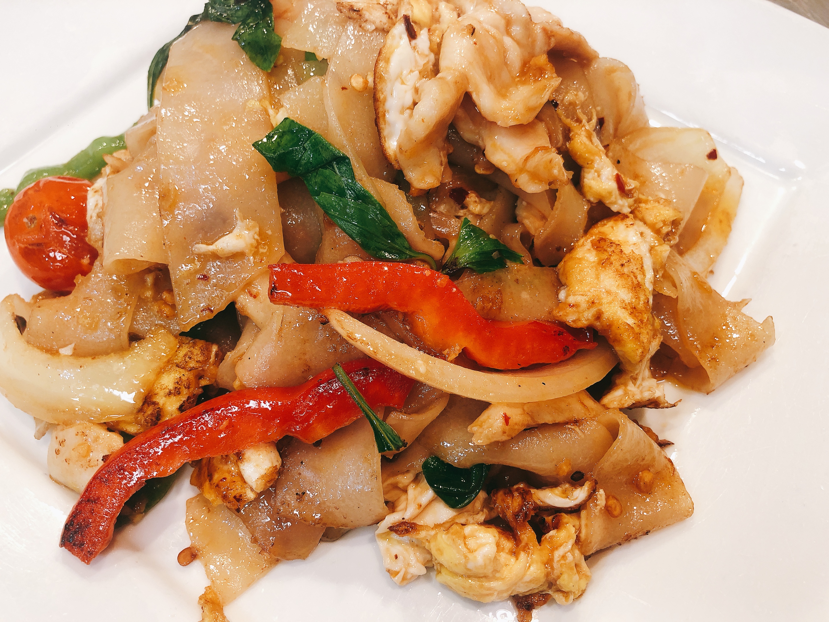 Order Pad Kee Mow Noodle food online from Basil Thai store, Paso Robles on bringmethat.com