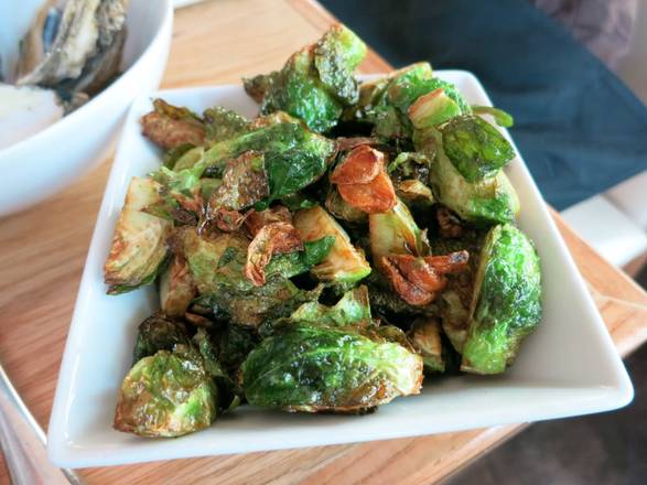 Order Garlic Brussels Sprouts 蒜香抱子甘蓝 food online from Big Catch Seafood House store, Alhambra on bringmethat.com