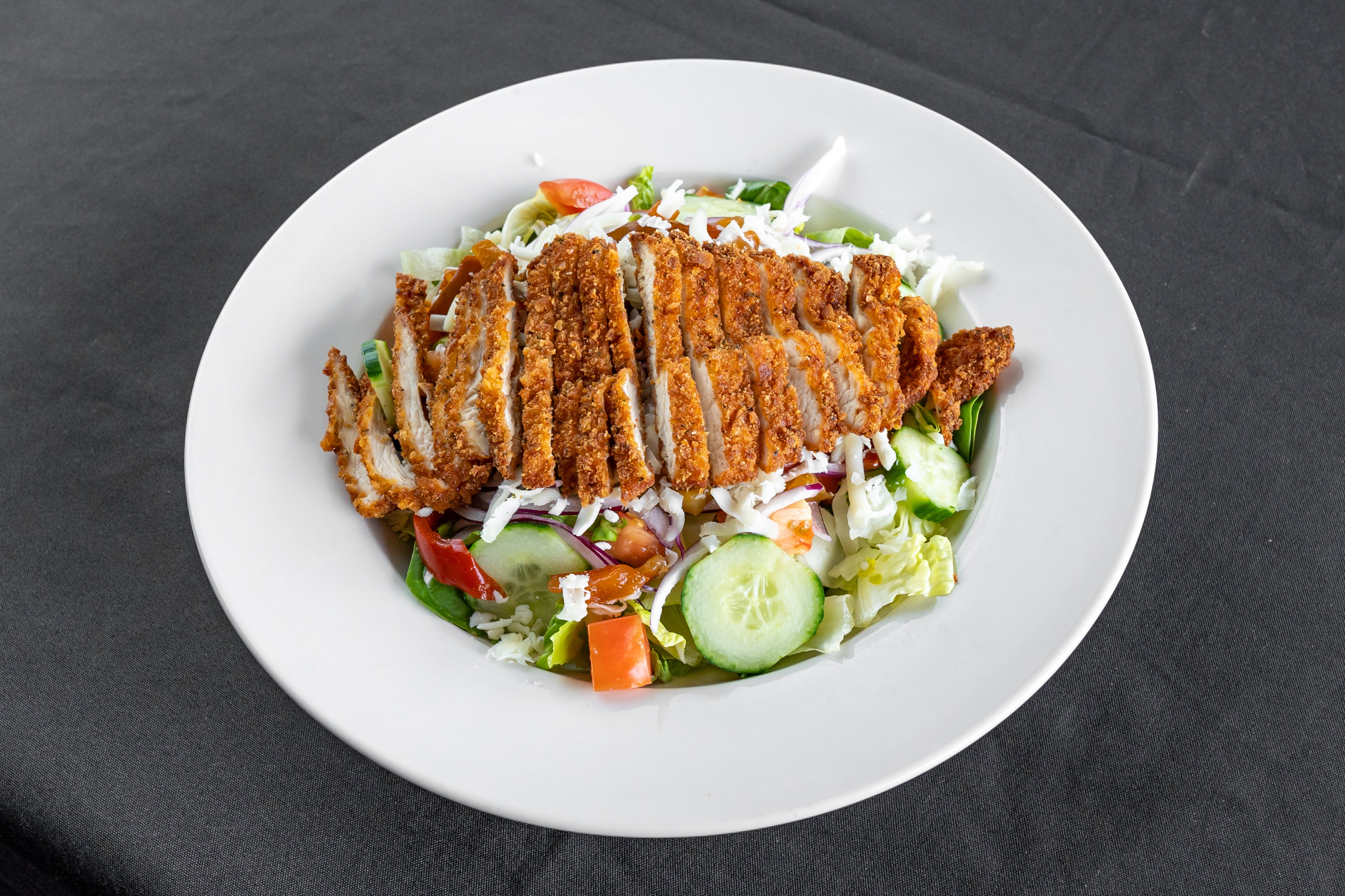 Order Crispy Chicken Salad - Salad food online from Vito Pizza And Grill store, Spring City on bringmethat.com