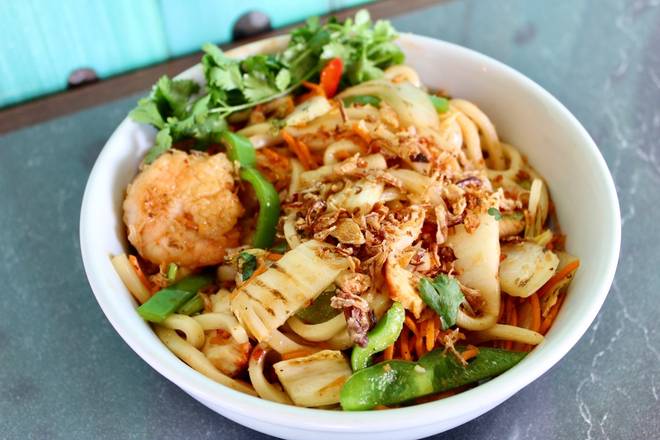 Order Bangkok Spicy Udon Noodle food online from Starfish store, Laguna Beach on bringmethat.com