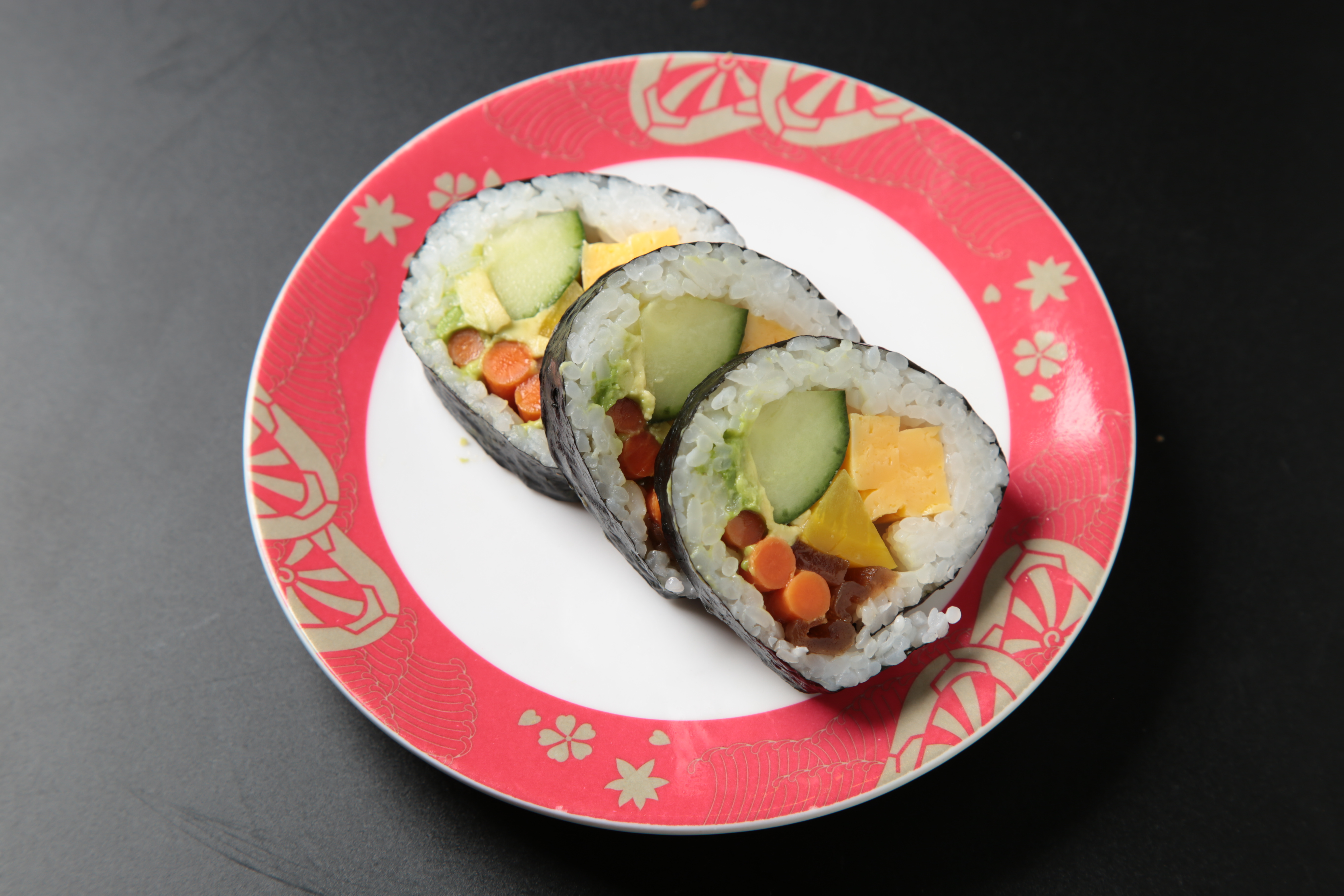 Order Futo Maki (6pcs) food online from Jika Ramen & Sushi House store, San Francisco on bringmethat.com