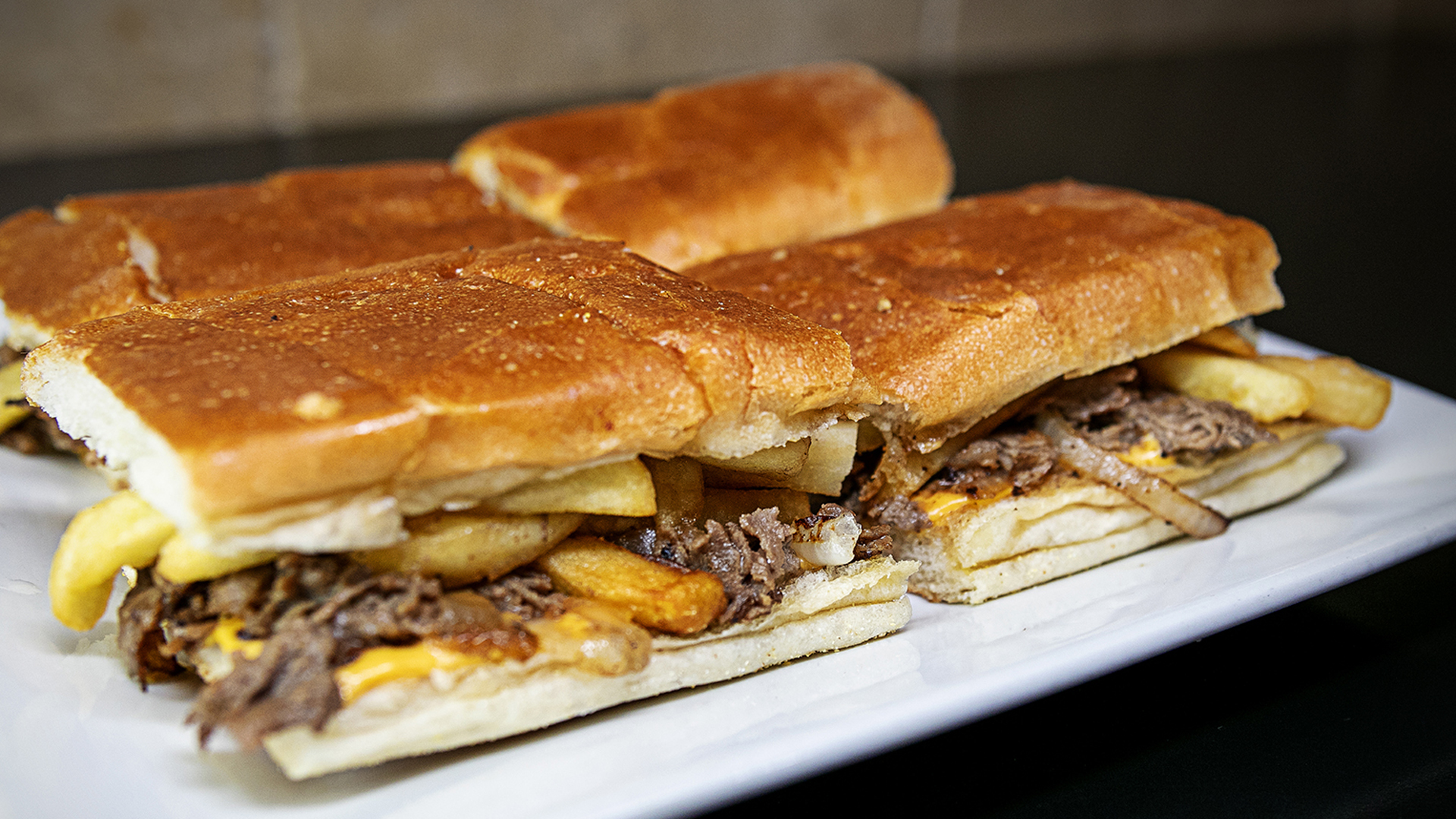 Order Pan con Bistec food online from Pio Pio 6300 store, West New York on bringmethat.com