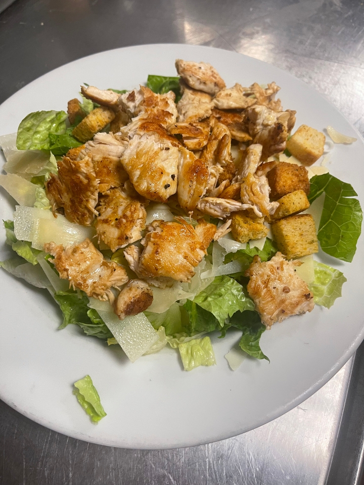 Order Large Chicken Caesar food online from New York J and P Pizza store, Mount Airy on bringmethat.com